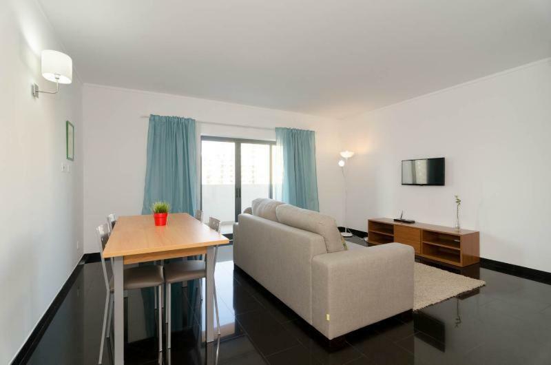 Rocha Tower By Beach Rentals Kültér fotó